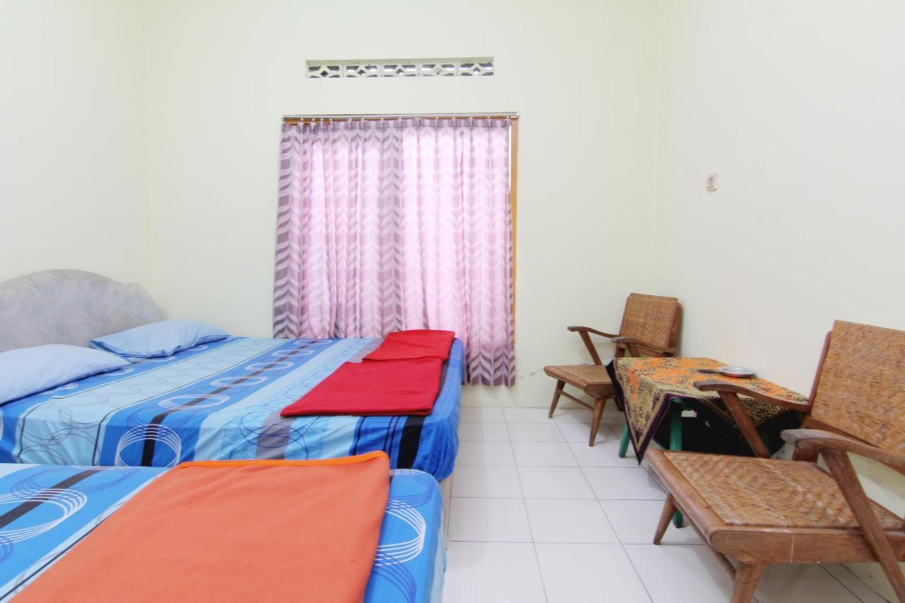 Hotel Wijaya 2 Калиуранг Экстерьер фото