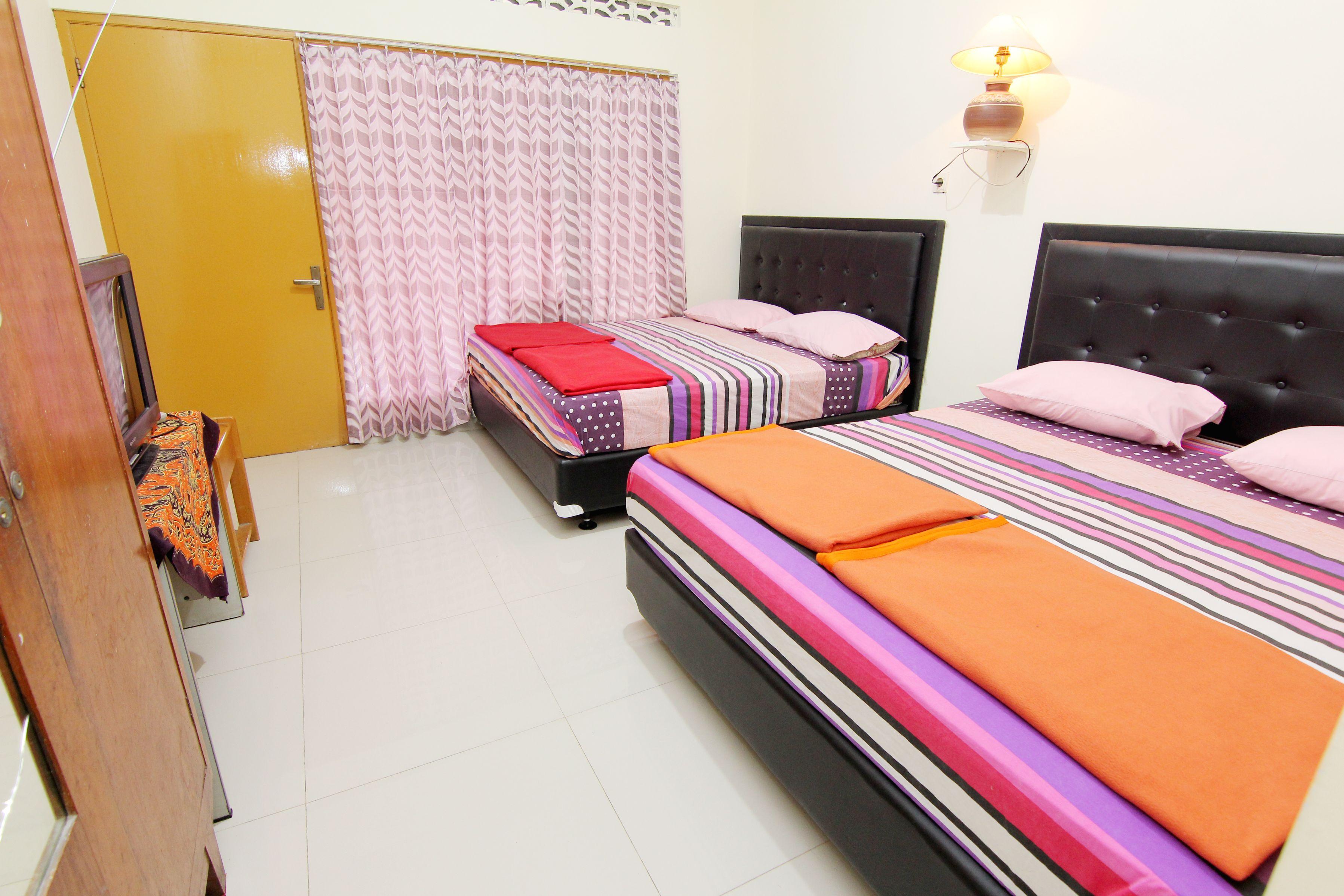 Hotel Wijaya 2 Калиуранг Экстерьер фото